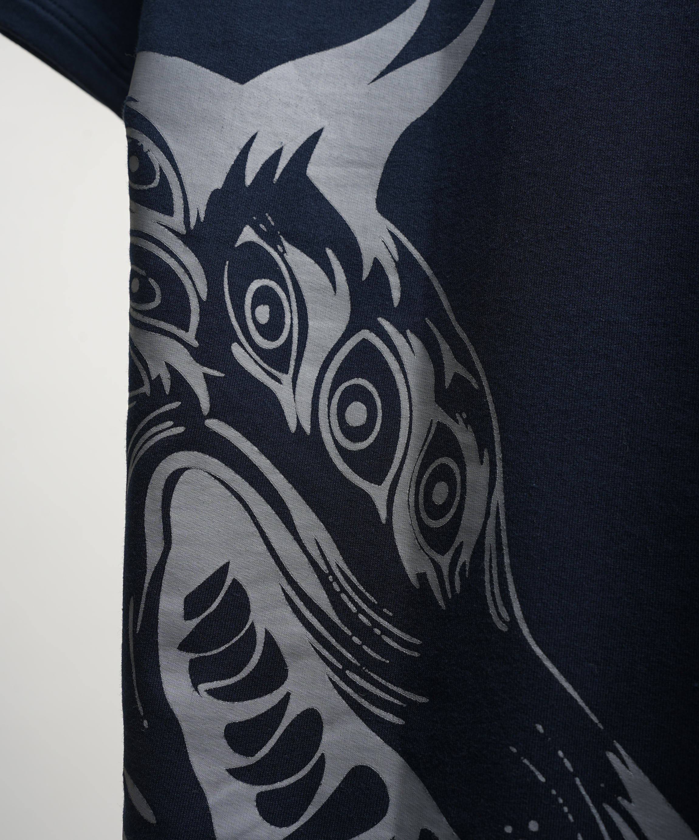 ALPHA IN THE ALLEYS- OVERSIZED TEE