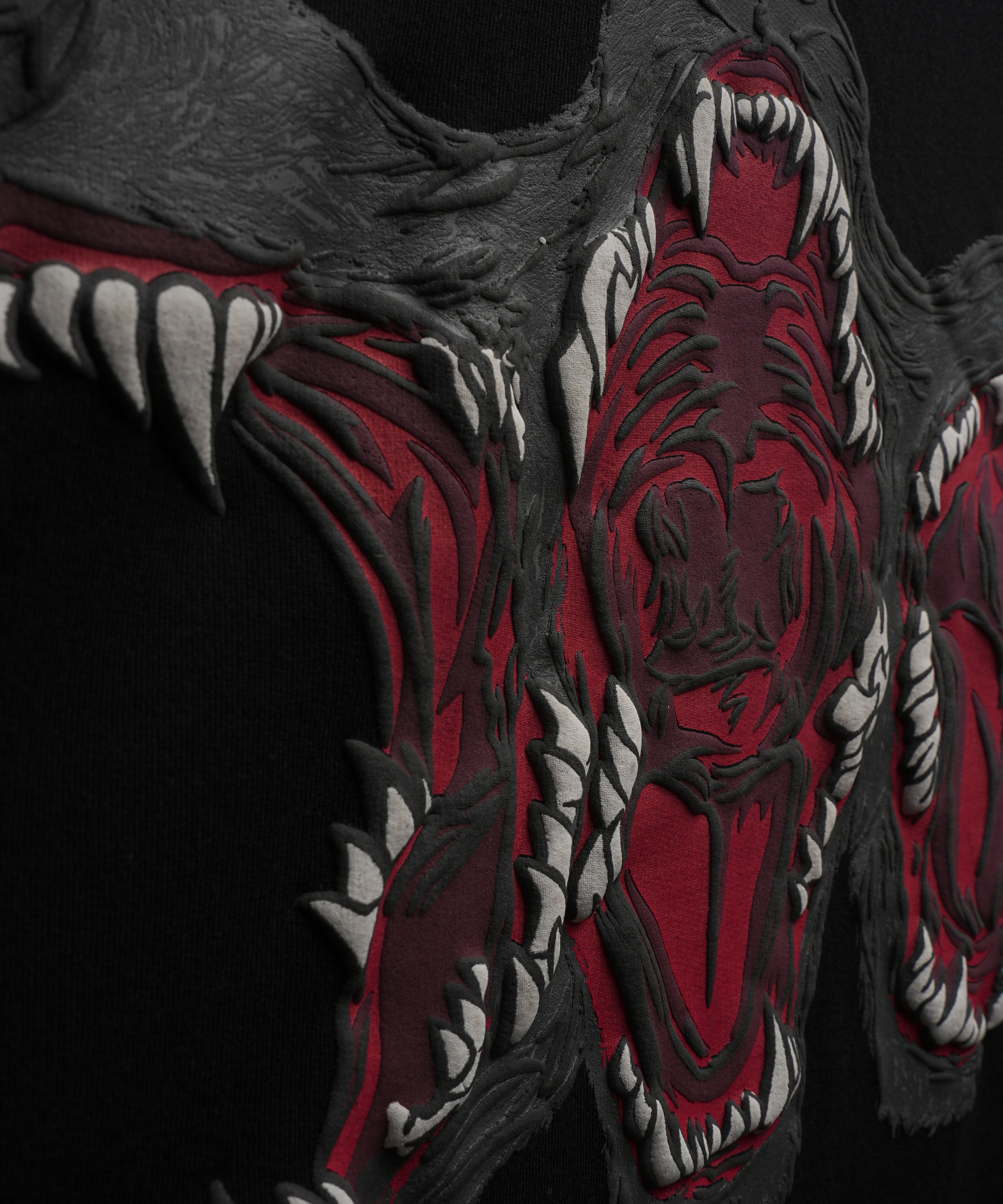 ROAR- OVERSIZED TEE